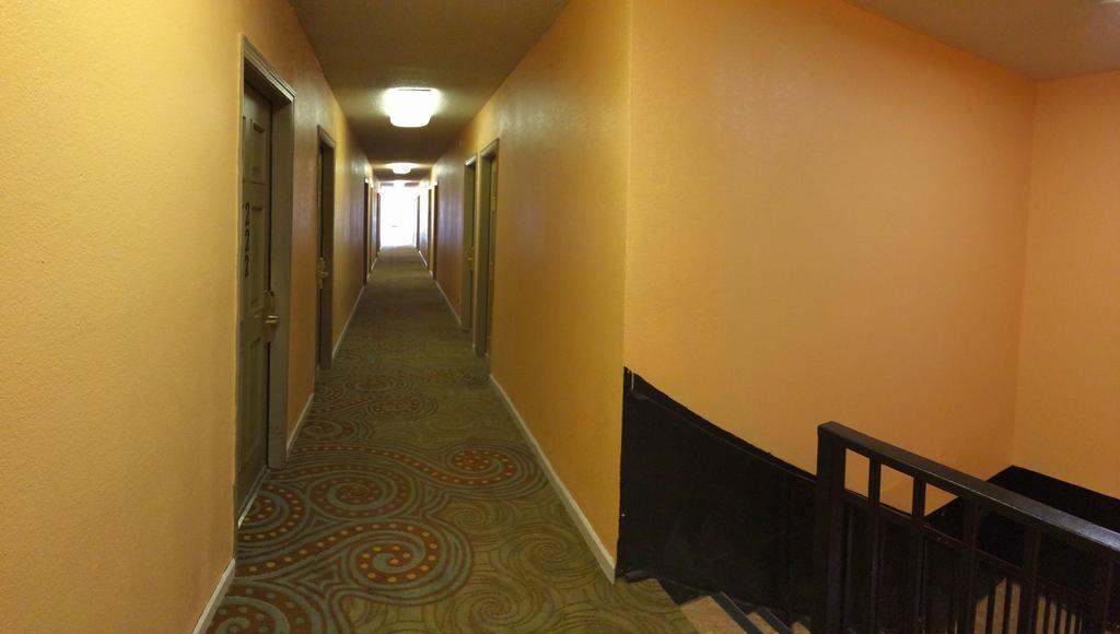 Discovery Inn 모데스토 외부 사진