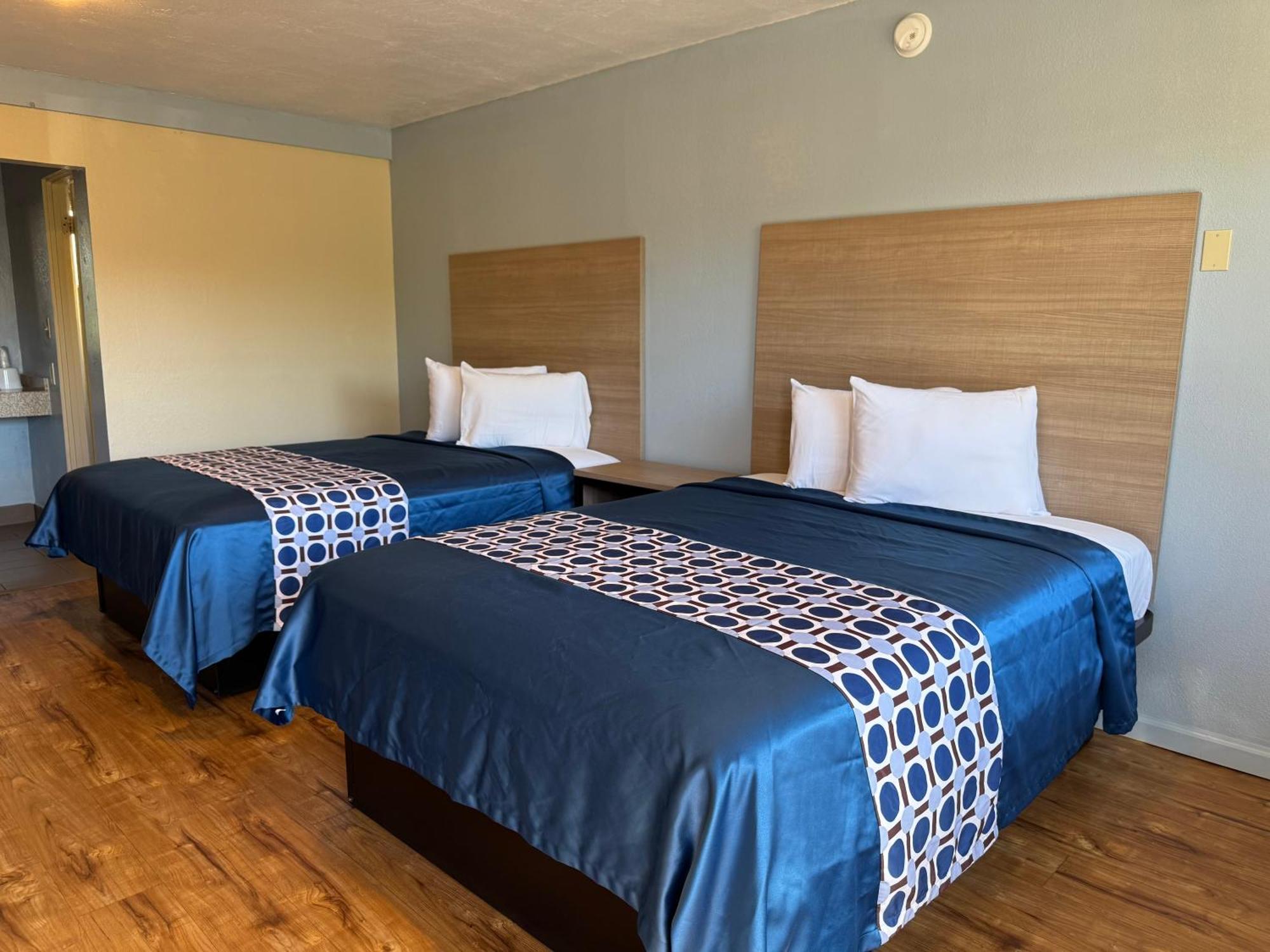 Discovery Inn 모데스토 외부 사진